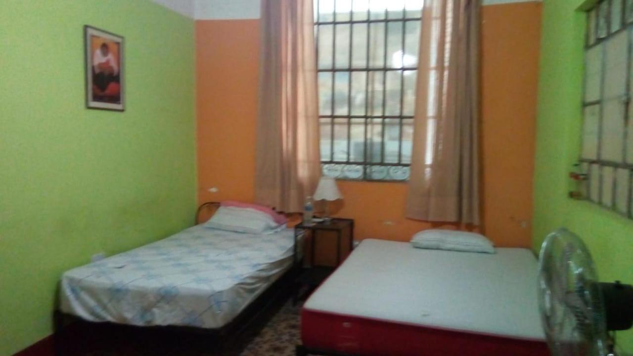 Hostal Virrey & Tours Trujillo Ngoại thất bức ảnh