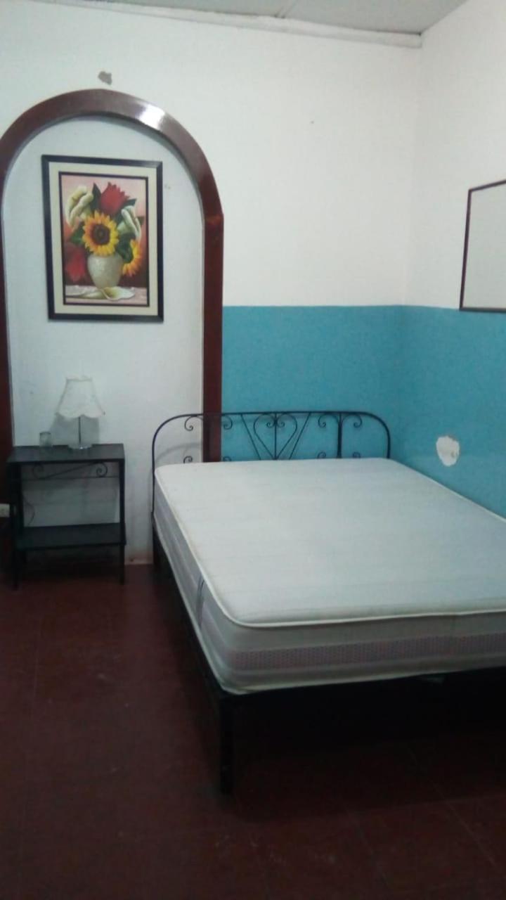 Hostal Virrey & Tours Trujillo Ngoại thất bức ảnh